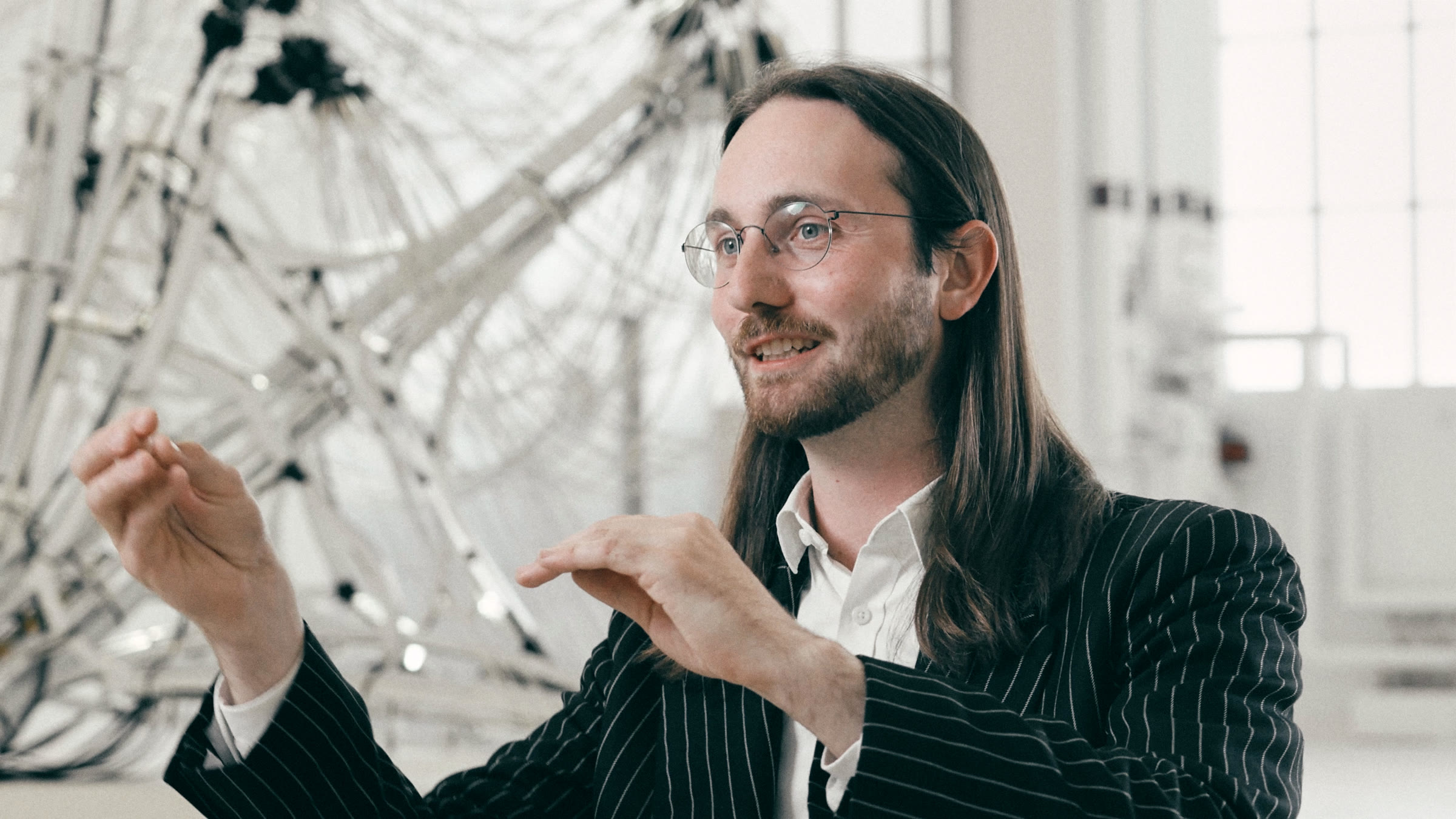 Jonas Kjeldgaard Sørensen talking about the work