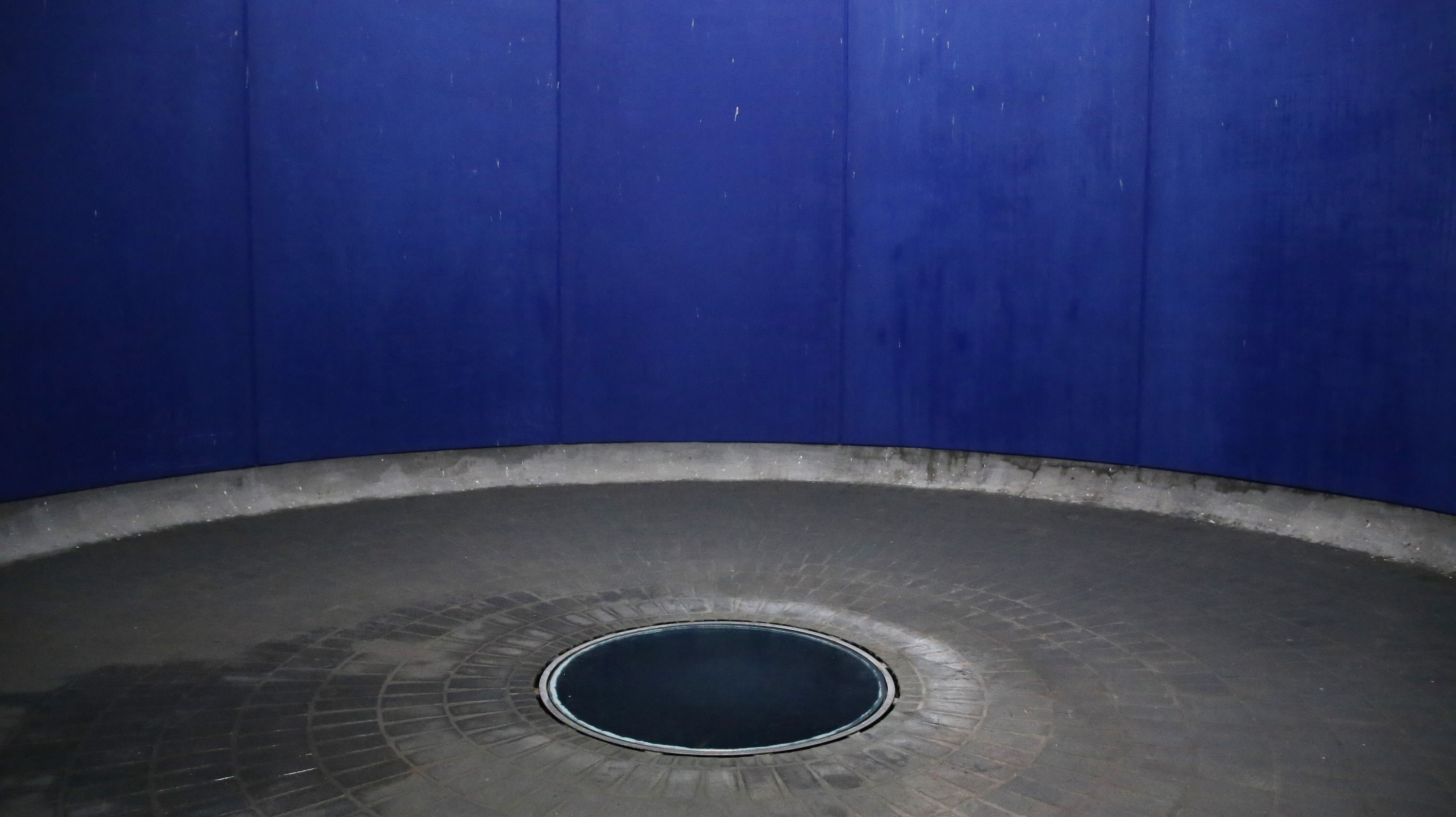 OPUS MORTURARIUM, installation view